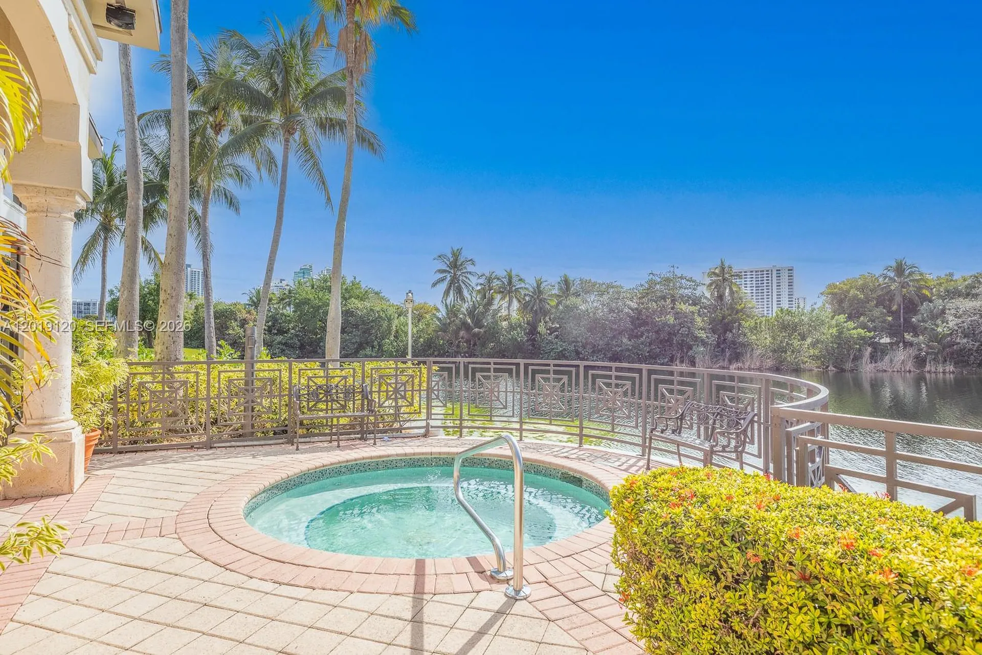 1480 Windjammer Way Hollywood FL 33019