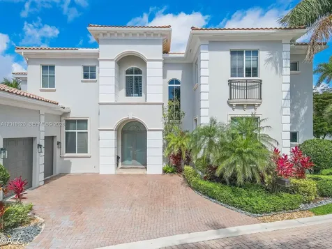 1480 Windjammer Way Hollywood FL 33019