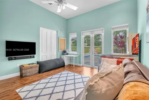 1480 Windjammer Way Hollywood FL 33019