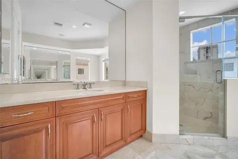 1480 Windjammer Way Hollywood FL 33019