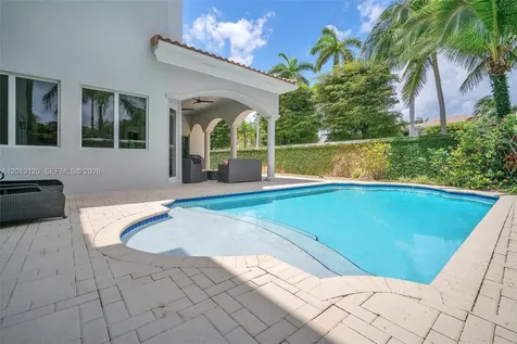 1480 Windjammer Way Hollywood FL 33019
