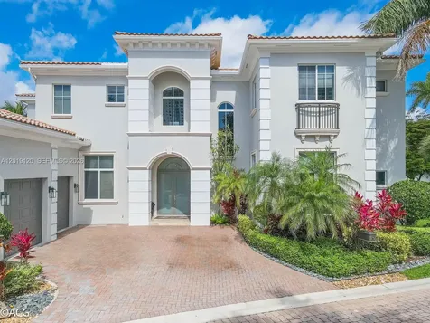 1480 Windjammer Way Hollywood FL 33019