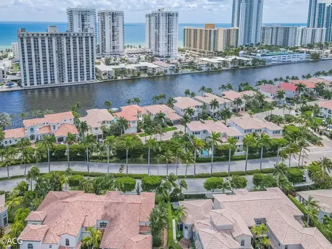 1480 Windjammer Way Hollywood FL 33019