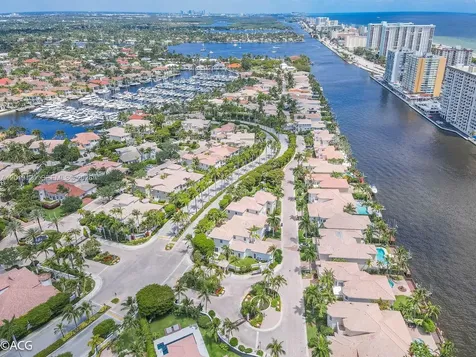 1480 Windjammer Way Hollywood FL 33019