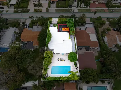 3758 Prairie Avenue Miami Beach FL 33140