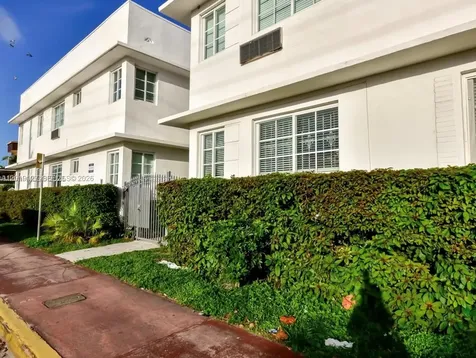 8415 Harding Avenue Miami Beach FL 33141