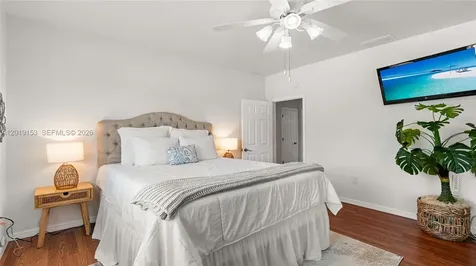 341 E 58th Street Hialeah FL 33013