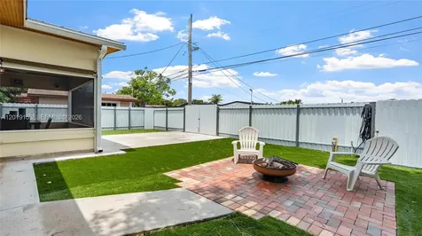 341 E 58th Street Hialeah FL 33013