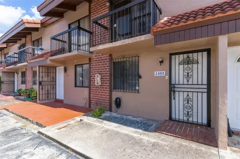 1811 SW 107th Avenue Miami FL 33165