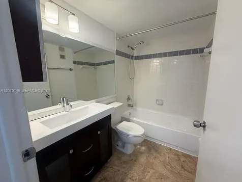 770 Claughton Island Drive Miami FL 33131