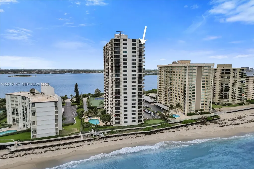 5420 N Ocean Drive Singer Island FL 33404