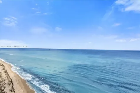 5420 N Ocean Drive Singer Island FL 33404