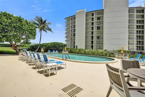 5420 N Ocean Drive Singer Island FL 33404