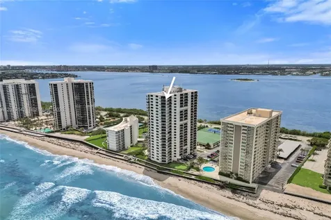 5420 N Ocean Drive Singer Island FL 33404