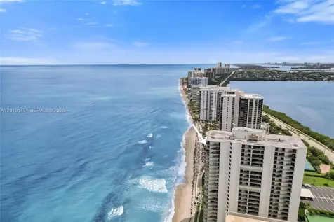 5420 N Ocean Drive Singer Island FL 33404