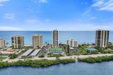 5420 N Ocean Drive Singer Island FL 33404