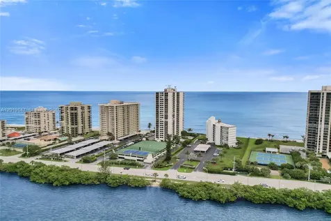 5420 N Ocean Drive Singer Island FL 33404