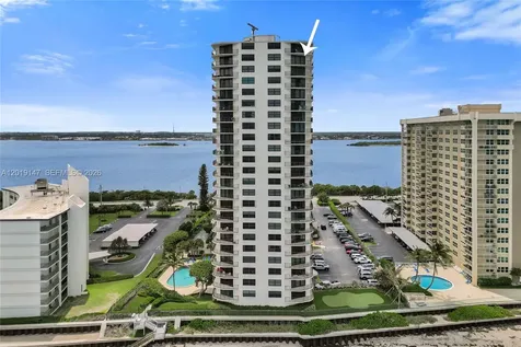 5420 N Ocean Drive Singer Island FL 33404