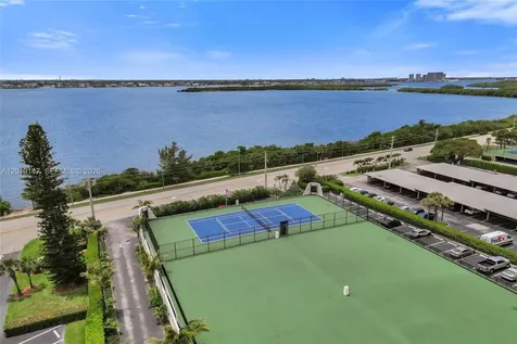 5420 N Ocean Drive Singer Island FL 33404
