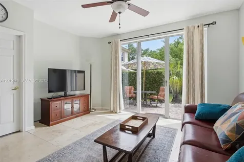 724 NW 170th Terrace Pembroke Pines FL 33028