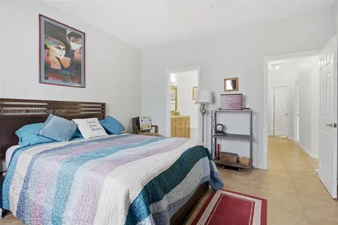 724 NW 170th Terrace Pembroke Pines FL 33028