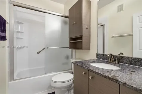 724 NW 170th Terrace Pembroke Pines FL 33028