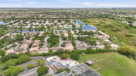 724 NW 170th Terrace Pembroke Pines FL 33028