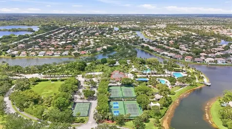 724 NW 170th Terrace Pembroke Pines FL 33028