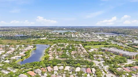 724 NW 170th Terrace Pembroke Pines FL 33028