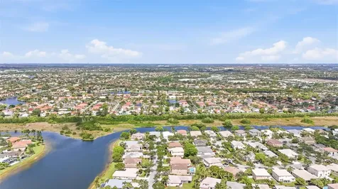 724 NW 170th Terrace Pembroke Pines FL 33028