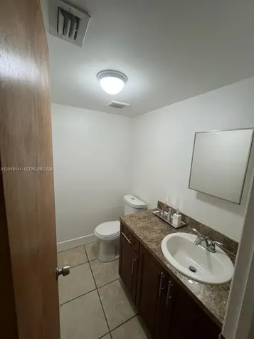 18051 NW 68th Avenue Hialeah FL 33015