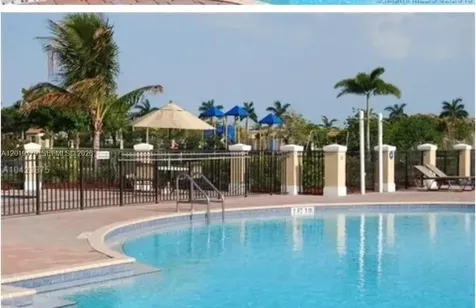 22931 SW 88th Place Cutler Bay FL 33190
