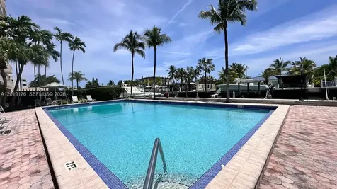 North Miami FL 33181
