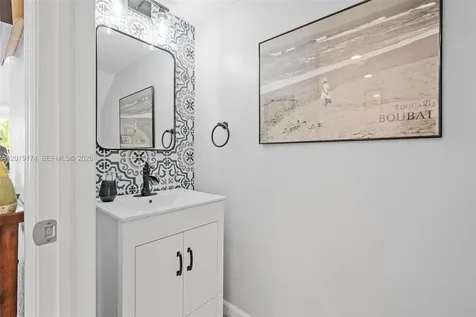 9133 SW 227th Street Cutler Bay FL 33190