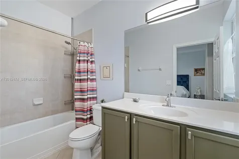 9133 SW 227th Street Cutler Bay FL 33190