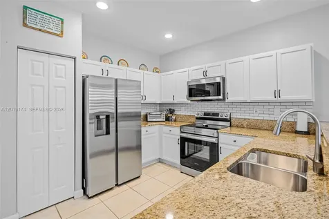 9133 SW 227th Street Cutler Bay FL 33190