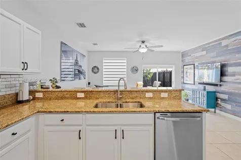 9133 SW 227th Street Cutler Bay FL 33190