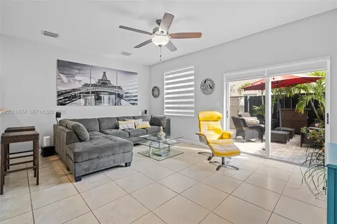9133 SW 227th Street Cutler Bay FL 33190
