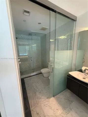 200 Biscayne Boulevard Way Miami FL 33131