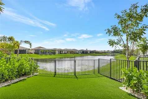 8044 Ironwood Way Parkland FL 33067
