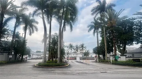 14172 SW 121st Place Miami FL 33186