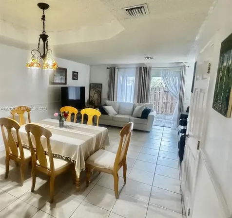 14172 SW 121st Place Miami FL 33186