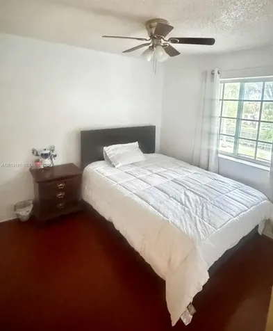 14172 SW 121st Place Miami FL 33186