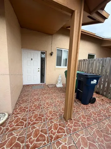 6725 NW 188th Terrace Hialeah FL 33015