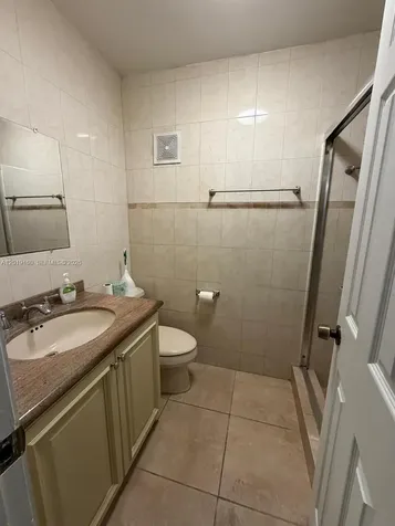 6725 NW 188th Terrace Hialeah FL 33015