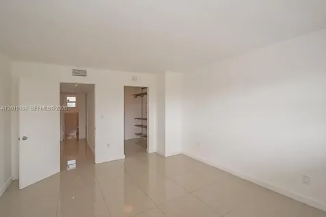 9375 Fontainebleau Boulevard Miami FL 33172