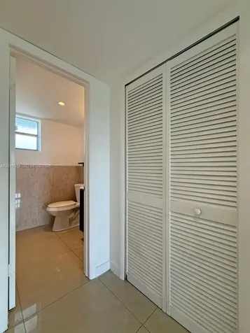9375 Fontainebleau Boulevard Miami FL 33172