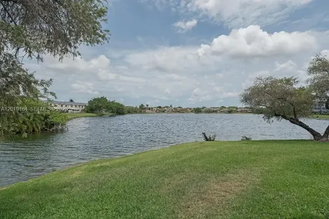 9375 Fontainebleau Boulevard Miami FL 33172