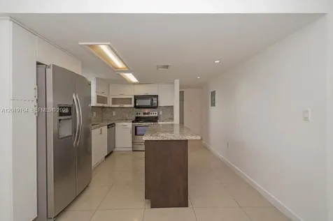 9375 Fontainebleau Boulevard Miami FL 33172