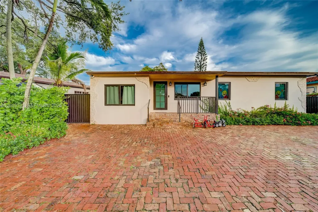 6631 Tamiami Canal Road Miami FL 33126